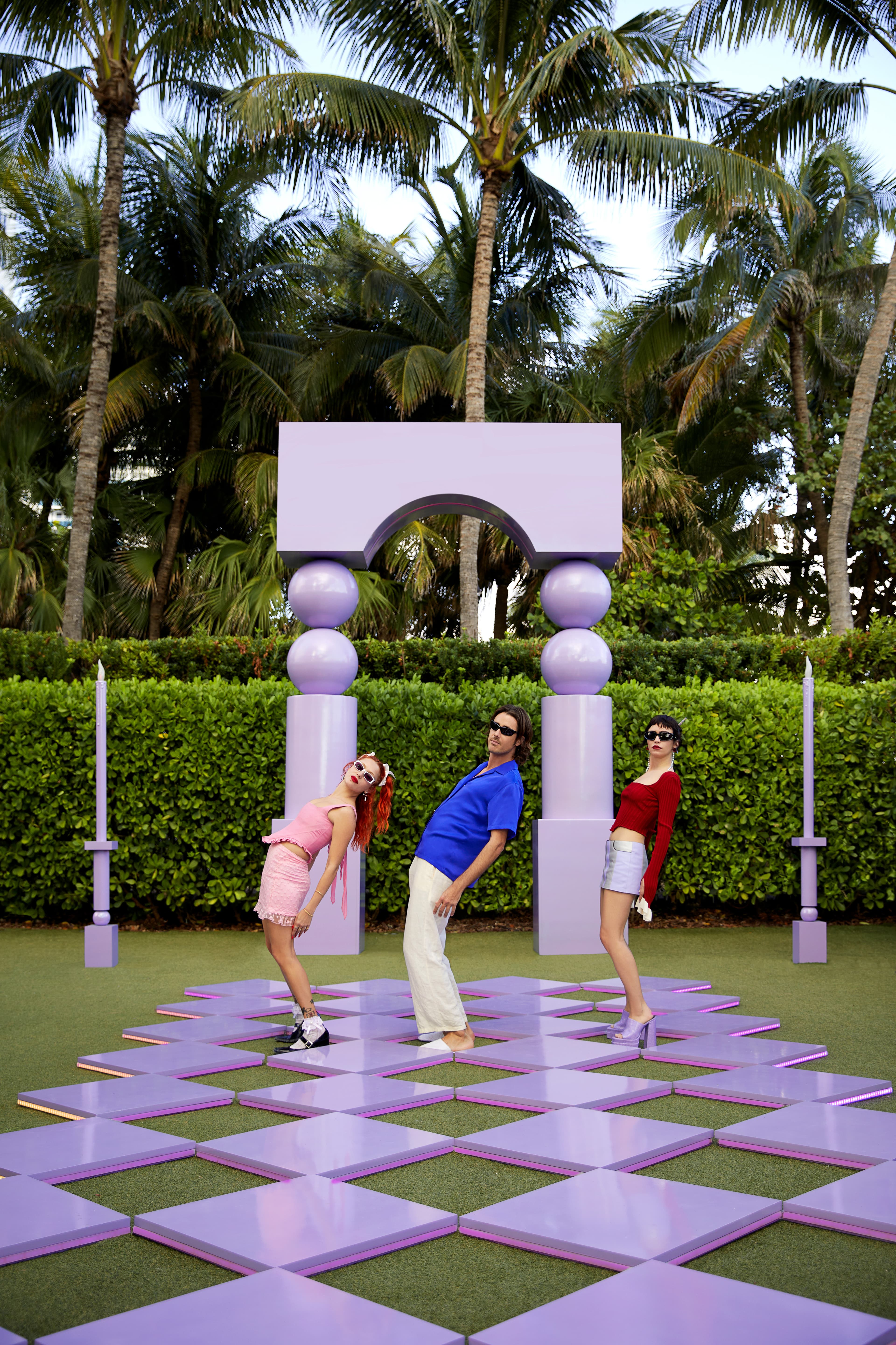 W Miami - Fullscreen